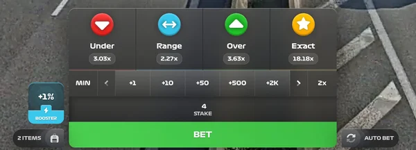 Panneau de paris du jeu Rush Hour avec les 4 options Under &agrave; x3,03, Range &agrave; x2,27, Over &agrave; x3,63 et Exact &agrave; x18,18, avec le bouton Bet vert en bas.